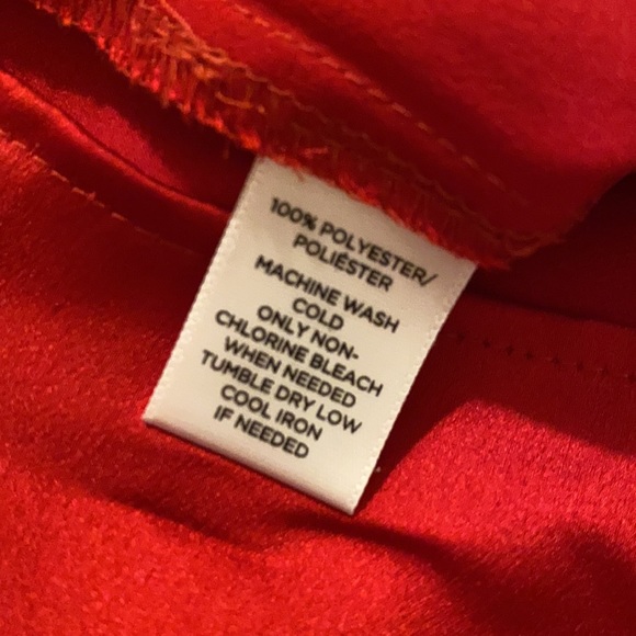 Loft-Red Shirt, Size Small - Picture 8 of 8